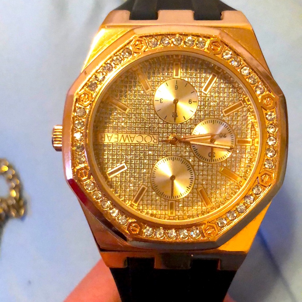Selling A used but taken care of ROCAWEAR watch